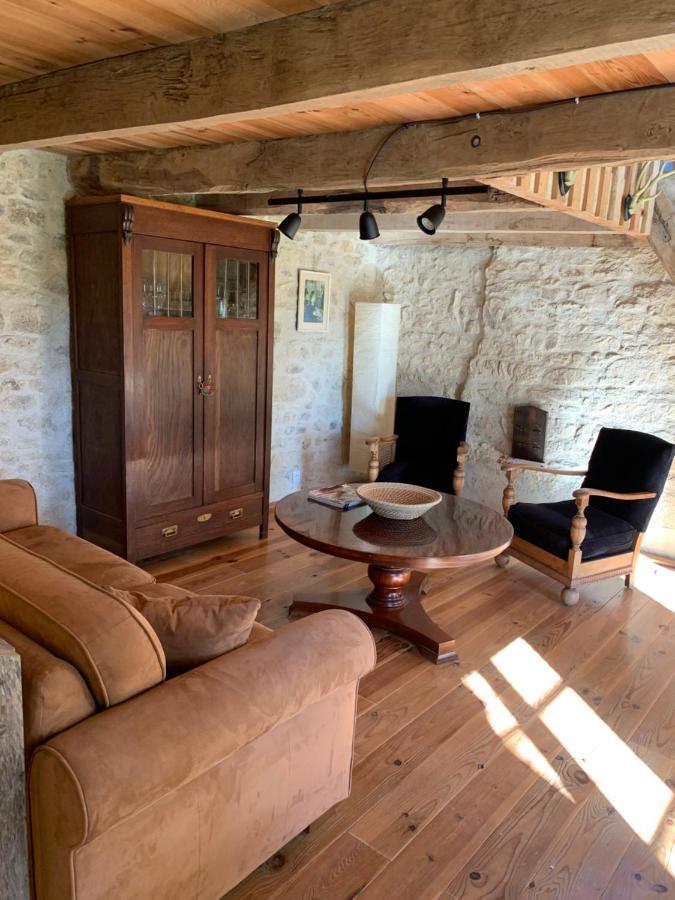 Petite Maison Conjat Saint-Julien-le-Petit Exterior foto
